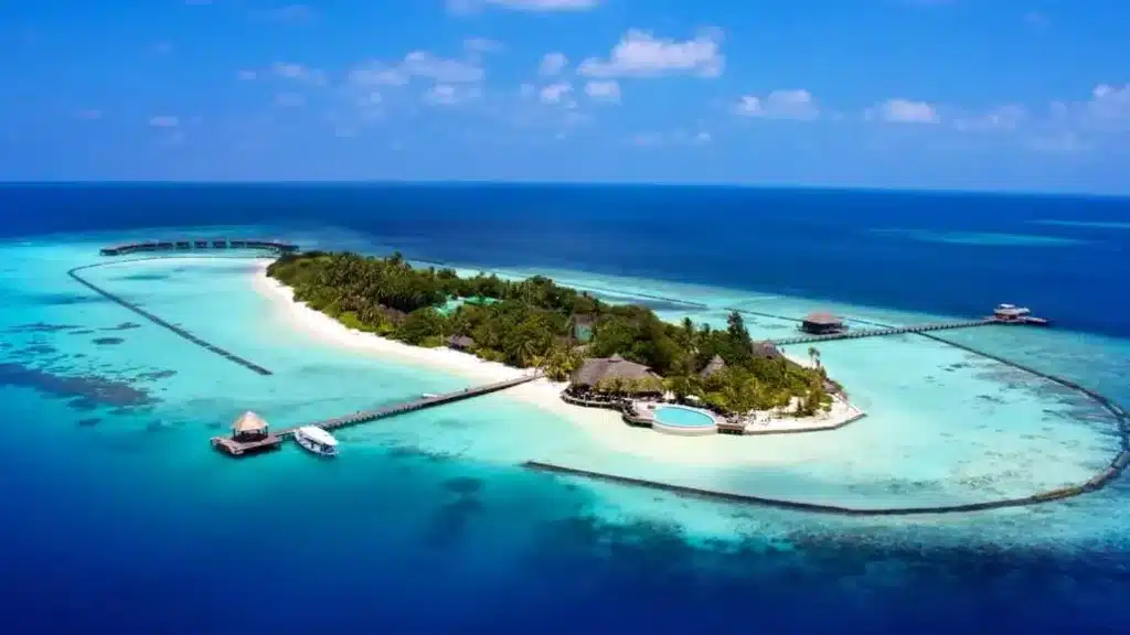 Komandoo Island Resort, Affordable Maldives Adults Only Resorts 