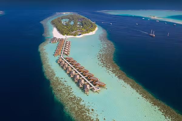Vilamendhoo Island Resort & Spa 